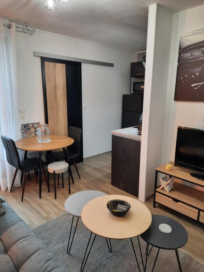 Le Magdad Apartment โรชฟอร์ ภายนอก รูปภาพ